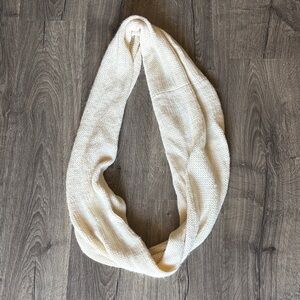 Elegant Cream Knit Infinity Scarf
